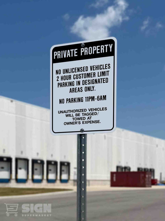 No Unlicensed Vehicles 18" x 24"